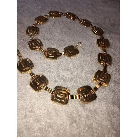 Vintage Goldtone Metal Square Tooled Charms Adjustable Chain Belt main image 9